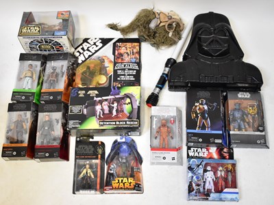 Lot 576 - STAR WARS; a quantity of boxed figures from...