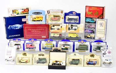 Lot 252 - A quantity of various boxed and unboxed scale...