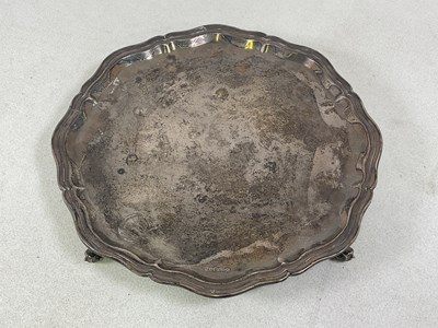Lot 419 - EDWARD VINER; an Elizabeth II hallmarked...