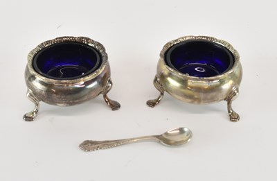 Lot 1120 - A pair of late 18th/early 19th century...