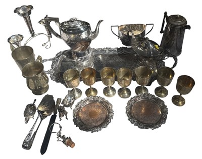 Lot 1019 - Various mixed silver plate including a long...