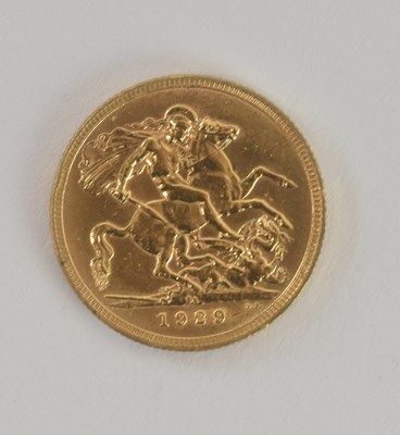 Lot 1590 - A George V full sovereign, 1929, South Africa...