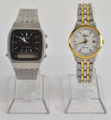 Lot 1732 - SEIKO; a gentleman's stainless steel quartz...
