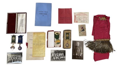 Lot 340 - A small collection of Masonic related items,...