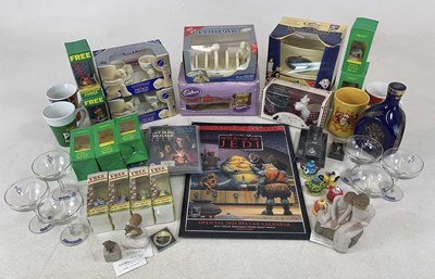 Lot 89 - A collectors' lot of advertising items, to...