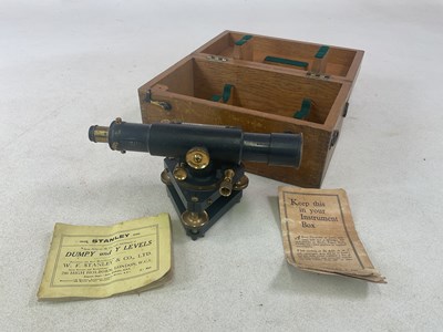 Lot 122 - STANLEY; a boxed Dumpy level, numbered 34034,...