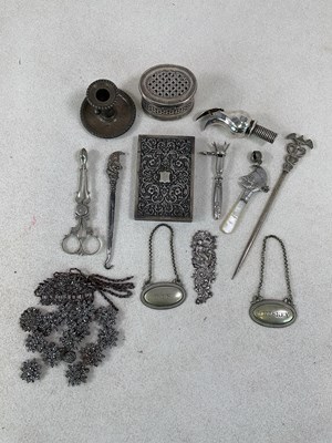 Lot 452 - A group of white metal and silver plated items...