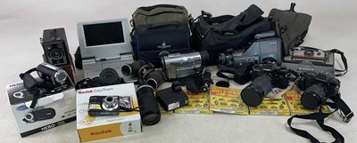 Lot 145 - A quantity of cameras and equipment, to...