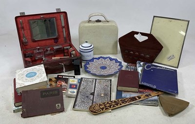 Lot 22 - A collectors lot ; to include a gentleman's...