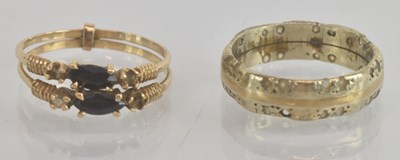 Lot 1289 - A 9ct yellow gold wedding band, size L, and a...