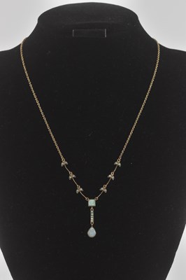 Lot 1393 - An Edwardian 9ct gold opal set necklace,...