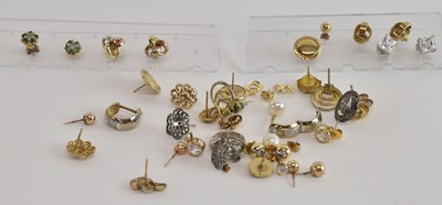 Lot 1444 - A quantity of gold and other earrings, mostly...