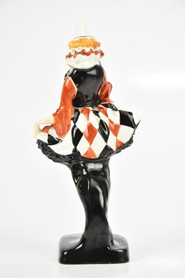 Lot ROYAL DOULTON; figurine, 'Pierrette', HN643,...