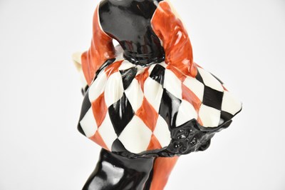 Lot ROYAL DOULTON; figurine, 'Pierrette', HN643,...