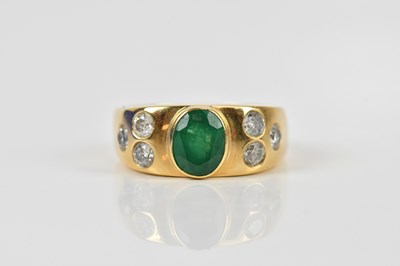 Lot 332 - A yellow metal diamond and emerald seven stone...