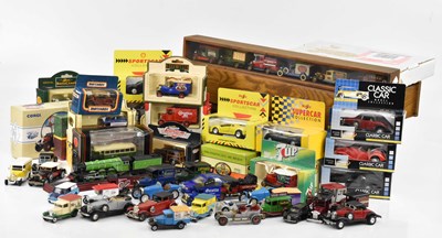 Lot 1434 - A collection of assorted boxed and unboxed...