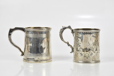 Lot 2072 - A & J. ZIMMERMAN LTD; a George V hallmarked...
