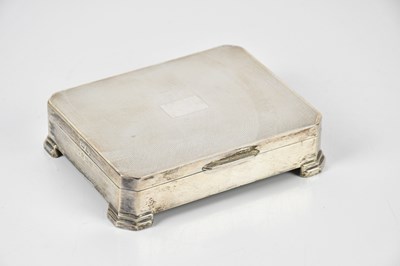 Lot 2280 - WALKER & HALL; an Elizabeth II hallmarked...