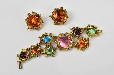 Lot 138 - A decorative gilt metal and glass bracelet,...