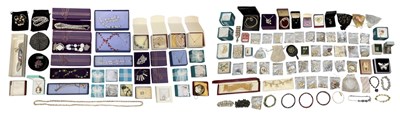 Lot 1527 - A large quantity of assorted costume jewellery...