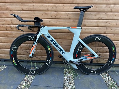 Lot 8 - 2018 Trek Speed Concept - M/54, raced by Jim...