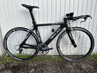 Lot 28 - 2016 Dolan Wing TT - M/54, TT/Triathlon carbon...