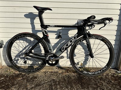 Lot 34 - 2015 Felt D4 - M/54, TT/Triathlon carbon fibre...