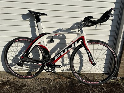 Lot 35 - 2016 Fuji D6 4.0 - M/55, TT/Triathlon carbon...