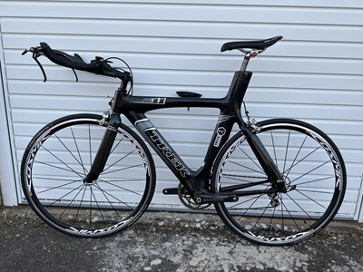Lot 51 - 2015 Trek Equinox 11 - L/57, TT/Triathlon...