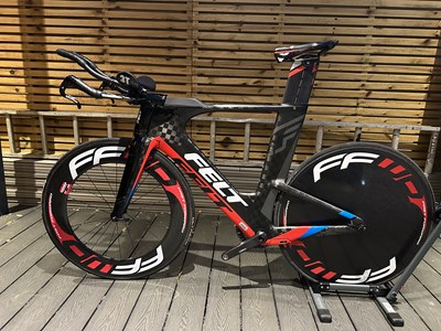 Lot 62 - 2022 Felt IA FRD L/57, TT/Triathlon carbon...