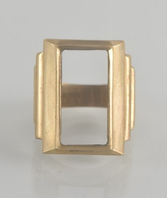 Lot 1260 - A 10K gold large signet ring with vacant table,...