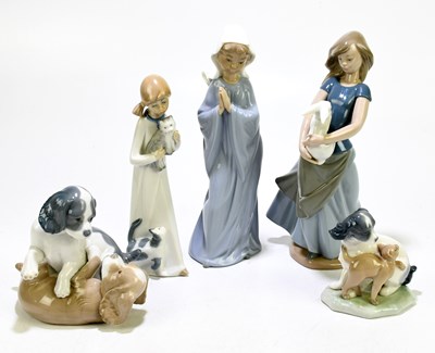 Lot 493 - NAO; five assorted figures and models to...