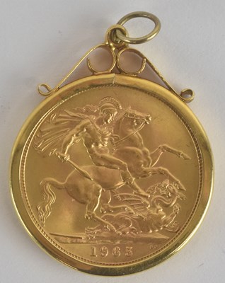 Lot 1575 - An Elizabeth II full sovereign, 1965, in 9ct...