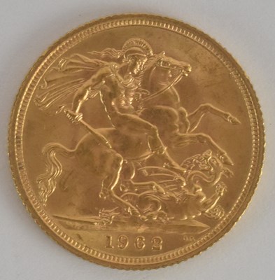 Lot 1607 - An Elizabeth II full sovereign, 1962.