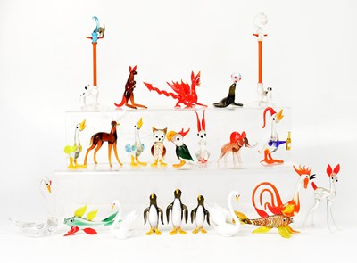 Lot 419 - A collection of pulled glass animals, to...
