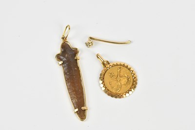 Lot 292 - A yellow metal pendant and two further...