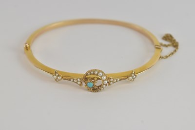 Lot 1508 - An Edwardian 15ct yellow gold seed pearl and...