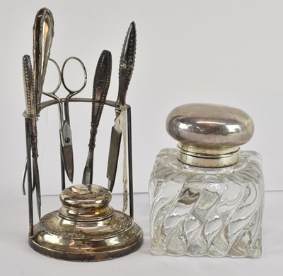 Lot 1127 - J & R GRIFFIN LTD; a George V hallmarked...