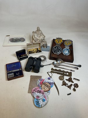 Lot 55 - A group of collectors' items including car...