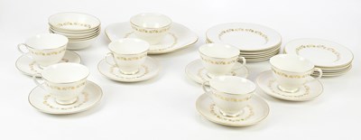 Lot 1708 - ROYAL DOULTON; a 'Fairfax' pattern tea/dinner...