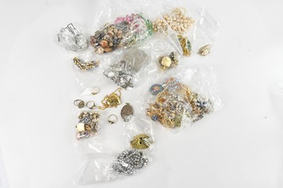 Lot 1023 - A large quantity of assorted costume jewellery...