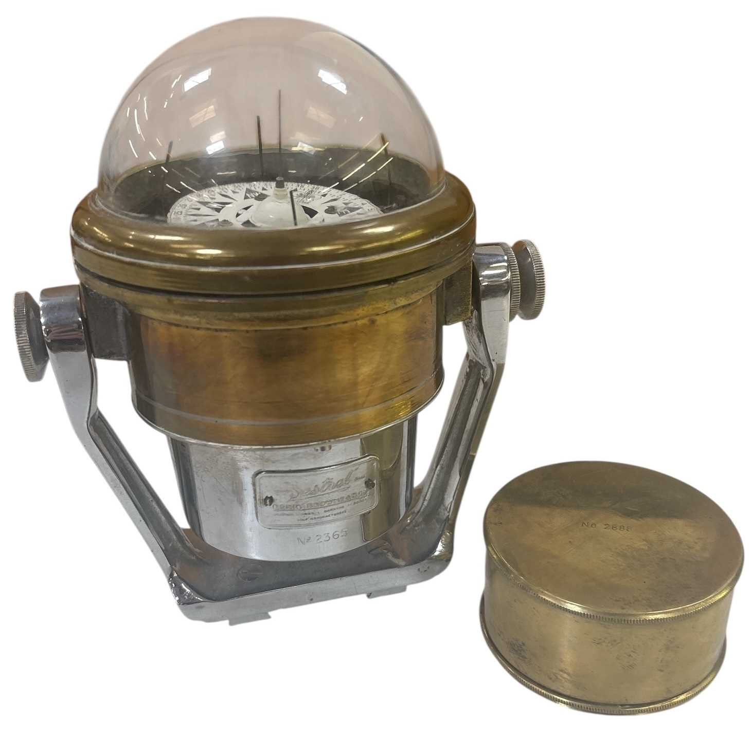 Lot 351 - An early 20th century Sestrel lifeboat compass,...