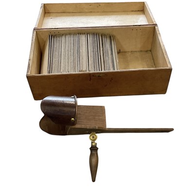 Lot 312 - An early to mid 20th century cased stereoscope,...
