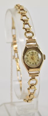 Lot 1718 - BENTIMA; a Swiss 9ct yellow gold lady's 'Star'...