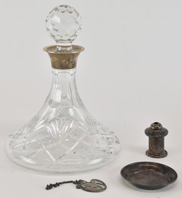 Lot 1185 - W I BROADWAY & CO; a modern Elizabeth II...