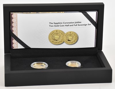 Lot 1573 - HATTONS OF LONDON; a cased 'Sapphire...