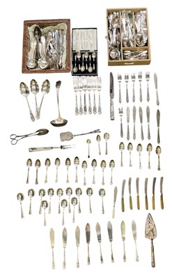 Lot 416 - A quantity of assorted silver plated flatware,...