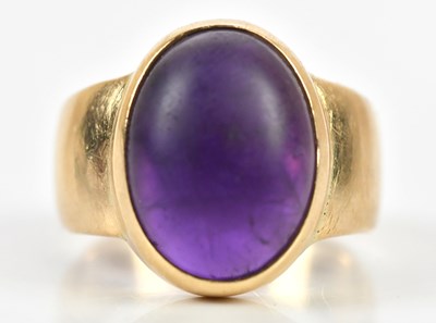 Lot 359 - A 9ct yellow gold Roman style dress ring, set...
