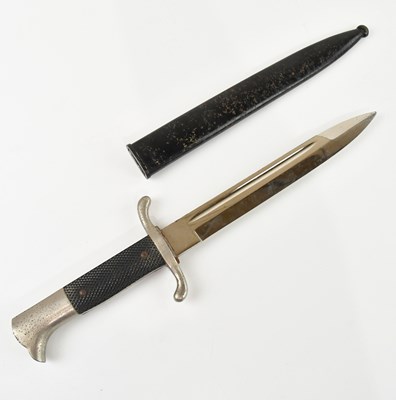 Lot 1358 - A German Third Reich WWII period K98 bayonet,...