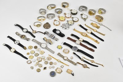 Lot 537 - A collection of vintage pocket and...